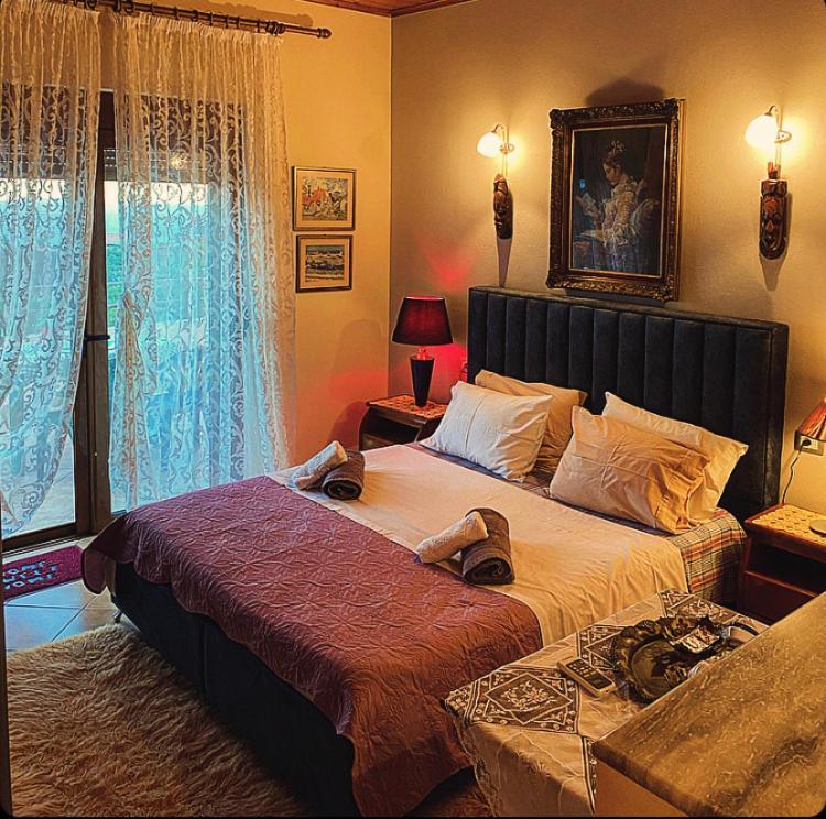 Villa Maria Luxury Apartments "Bunec-Piqeras"! Номер фото